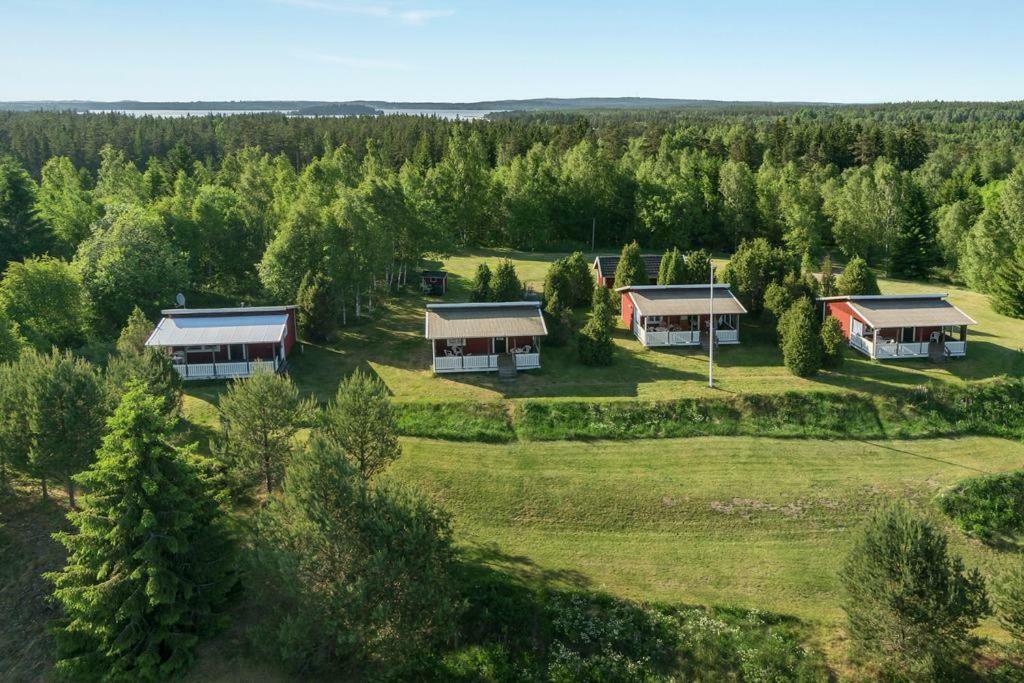 Alebro Stugby Hotel Norrhult Exterior foto